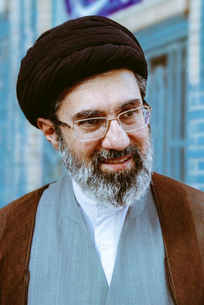 نرگسی🎒 tweet media
