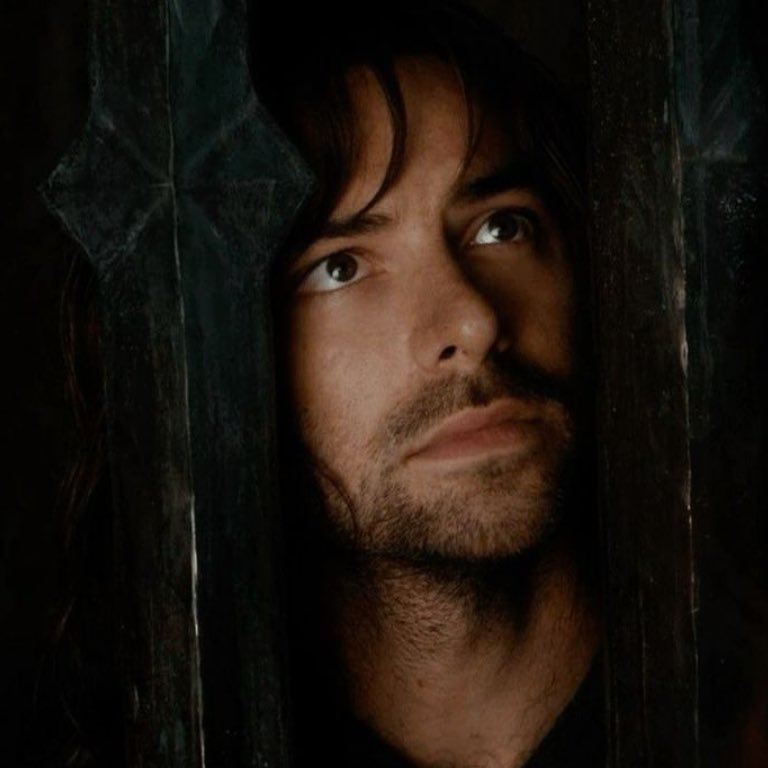 TheCinesthetic's tweet photo. Happy 43rd Birthday to Aidan Turner! https://t.co/0uGLuCADAp