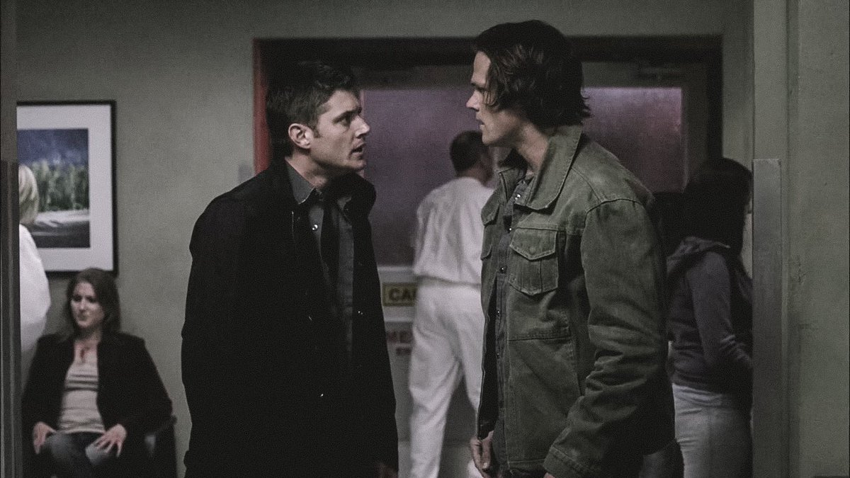 sykadeanw's tweet photo. [083/327] • 5.01 - Sympathy for the Devil
« I got no idea. But what I do have is a G.E.D., and a « give ‘em hell » attitude and I’ll figure it out.» 
 #supernatural 

#spnrewatch  #deanwinchester #samwinchester #winchesterbrothers https://t.co/7lp119dz5P