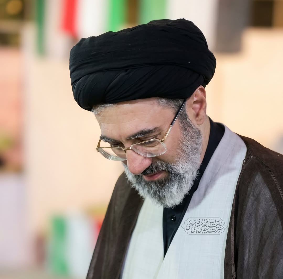 m_a_tavallaie's tweet photo. لازم به یادآوری نیست که برای سلامتیشون، از امشب باید بیشتر دست به دعا برداشت... https://t.co/Y7AqI01n7u