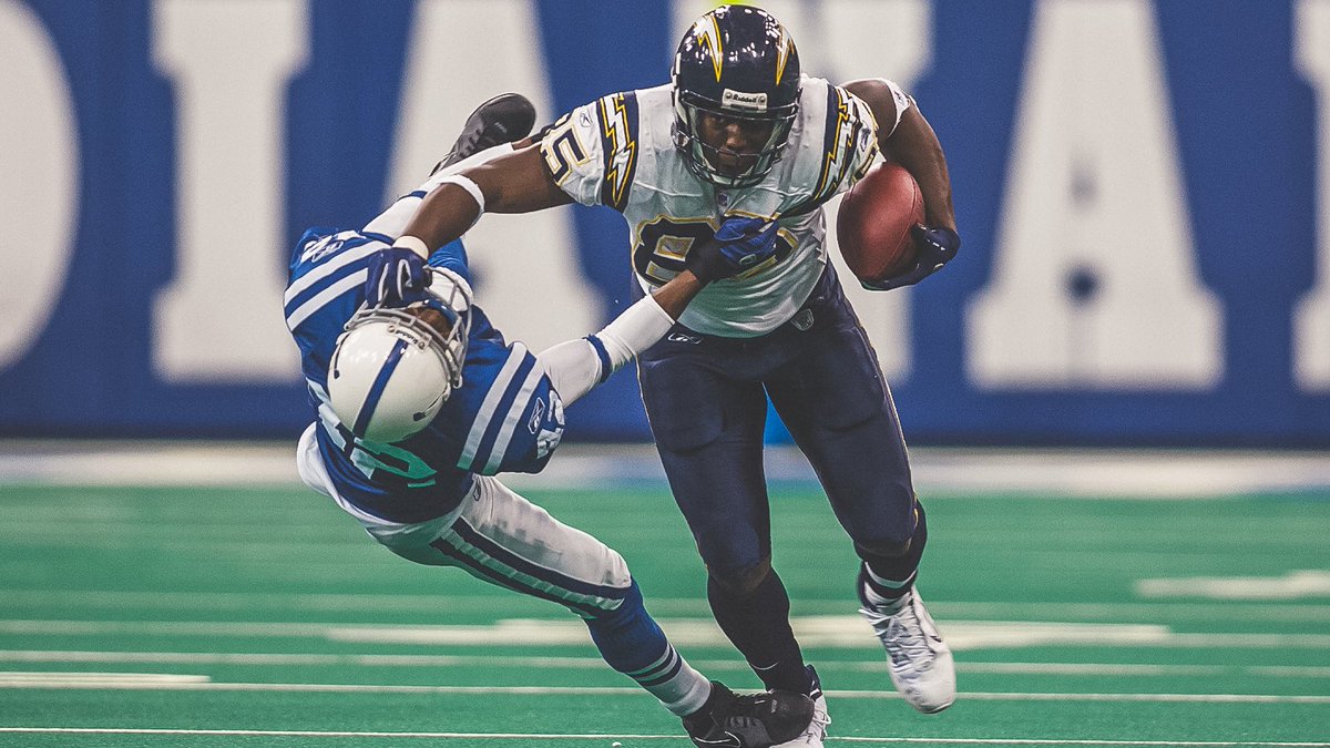 chargers's tweet photo. hbd to the one + only, antonio gates 🐐 https://t.co/ZaSXCf6i0W