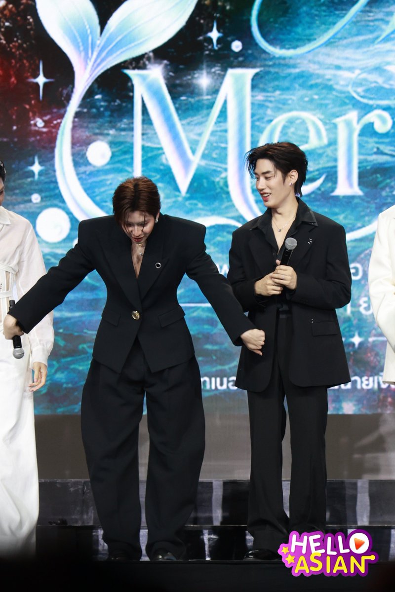 Hello_asian's tweet photo. รับบทนายเงือก เด็กก็เลยว่ายน้ำโชว์เลยย

DMD THE RISE CONTINUES
TLEFIRSTONE THE NEXT RISE
#TFOxLineUp2026
#เติ้ลเฟิร์สวัน #TLEFIRSTONE
#TLE_mtm #Firstone
#DMDLINEUP2026 https://t.co/w8VXvEYp8q