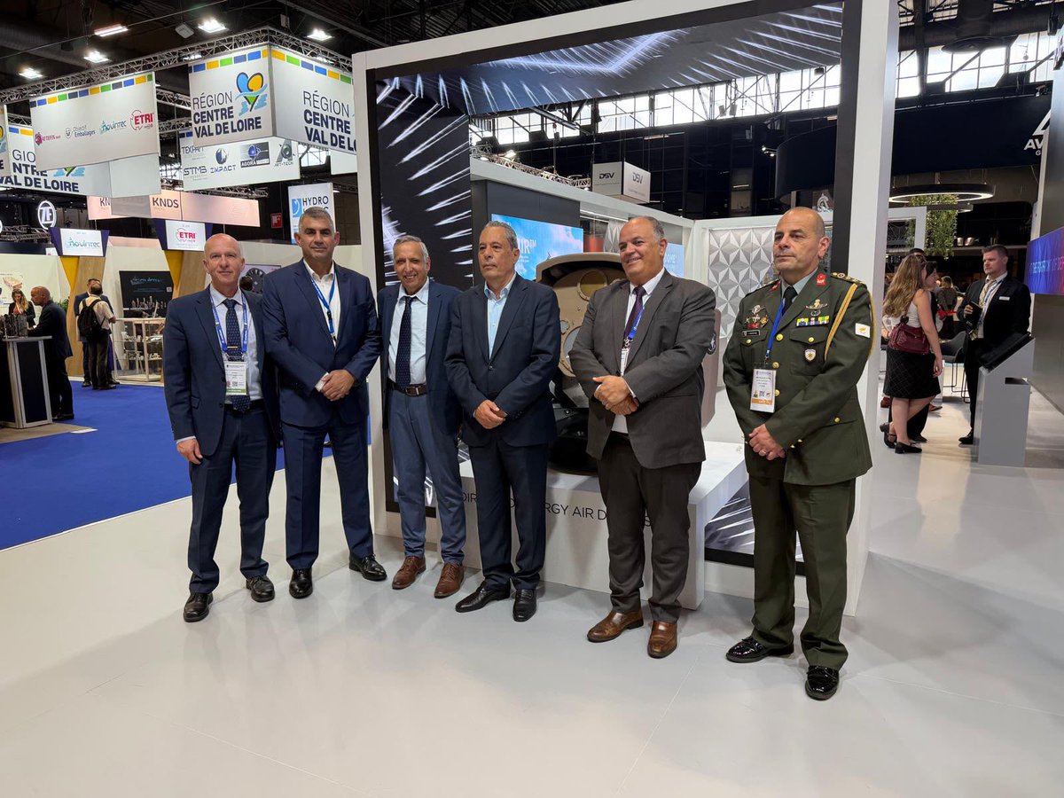 Israel_MOD's tweet photo. Packed Booths and Dozens of International Delegations: Israeli Defense Companies Draw Strong Interest at Eurosatory 2026, Despite French Restrictions

Read More: https://t.co/cane8G64el https://t.co/YHBogMz8U9