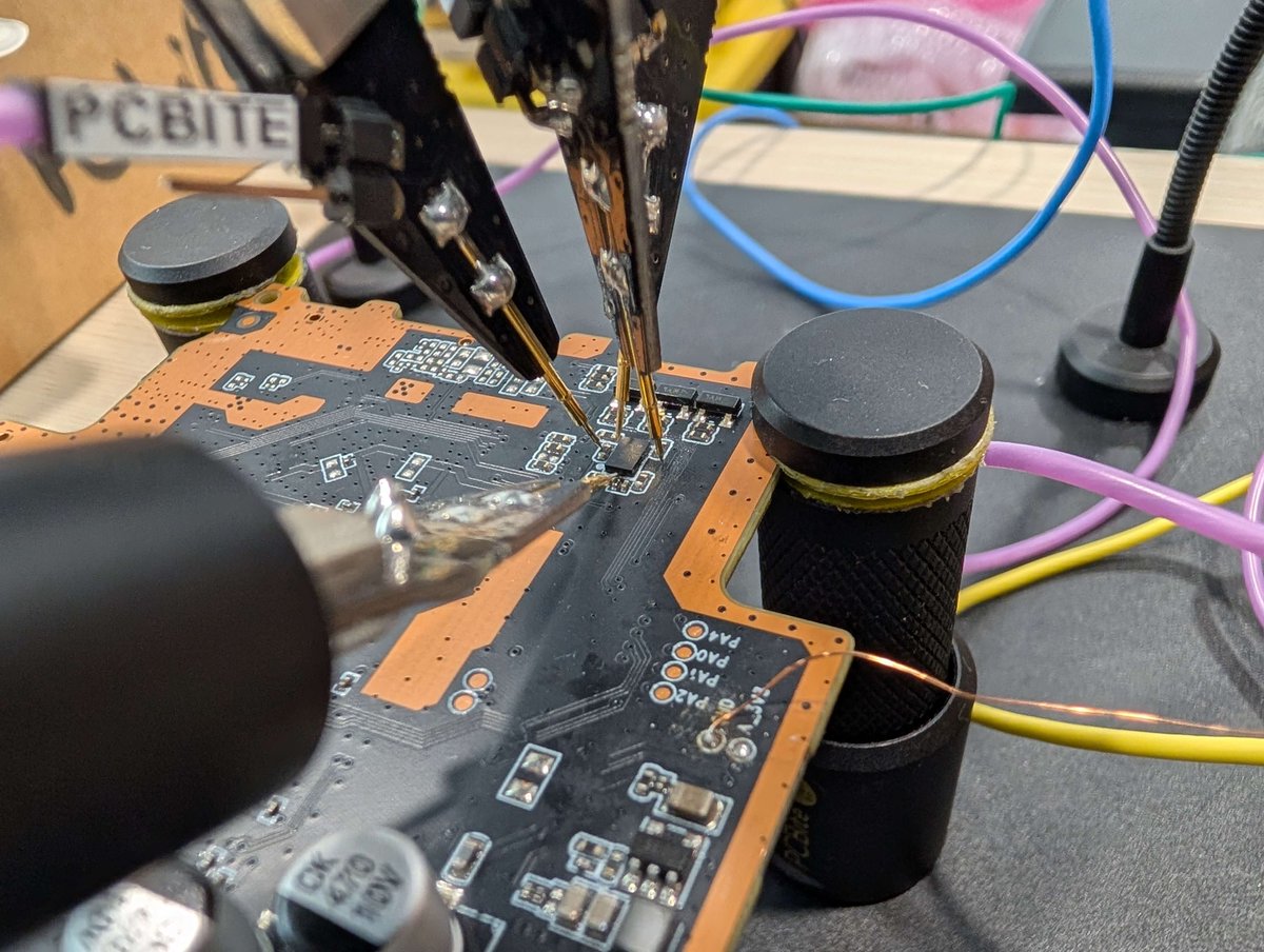 quarkslab tweet media