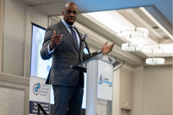 CAHydrogen's tweet photo. Thank you to all our sponsors, speakers and attendees who made the 2026 California Hydrogen Summit a success. Let’s continue the conversations! https://t.co/v8BAeCPPxw