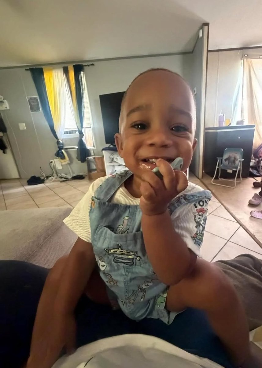 broklon's tweet photo. over diapers. i don’t even have words. he was a baby. heartbroken for his mother and family. justice for this sweet baby named kohen wiley https://t.co/C27t92lUNi