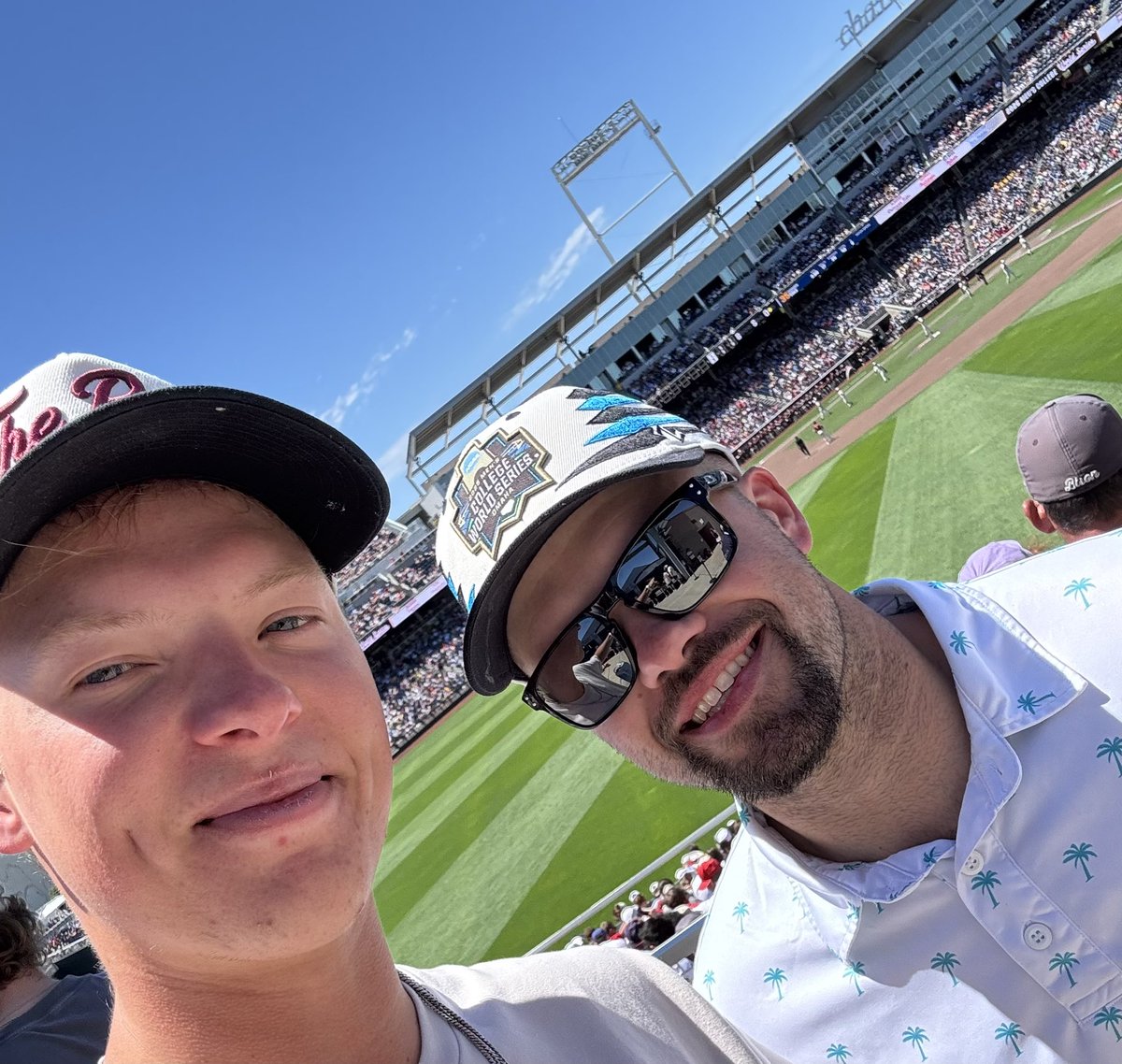 HeadFirst_Pod's tweet photo. Also ran into Miss State Bulldog, Reed Stallman on the Concourse in Omaha…

Him and some boys made the trip to watch their JUCO Boys🔥🔥🔥

@13Rstallman https://t.co/jAAoygzinR