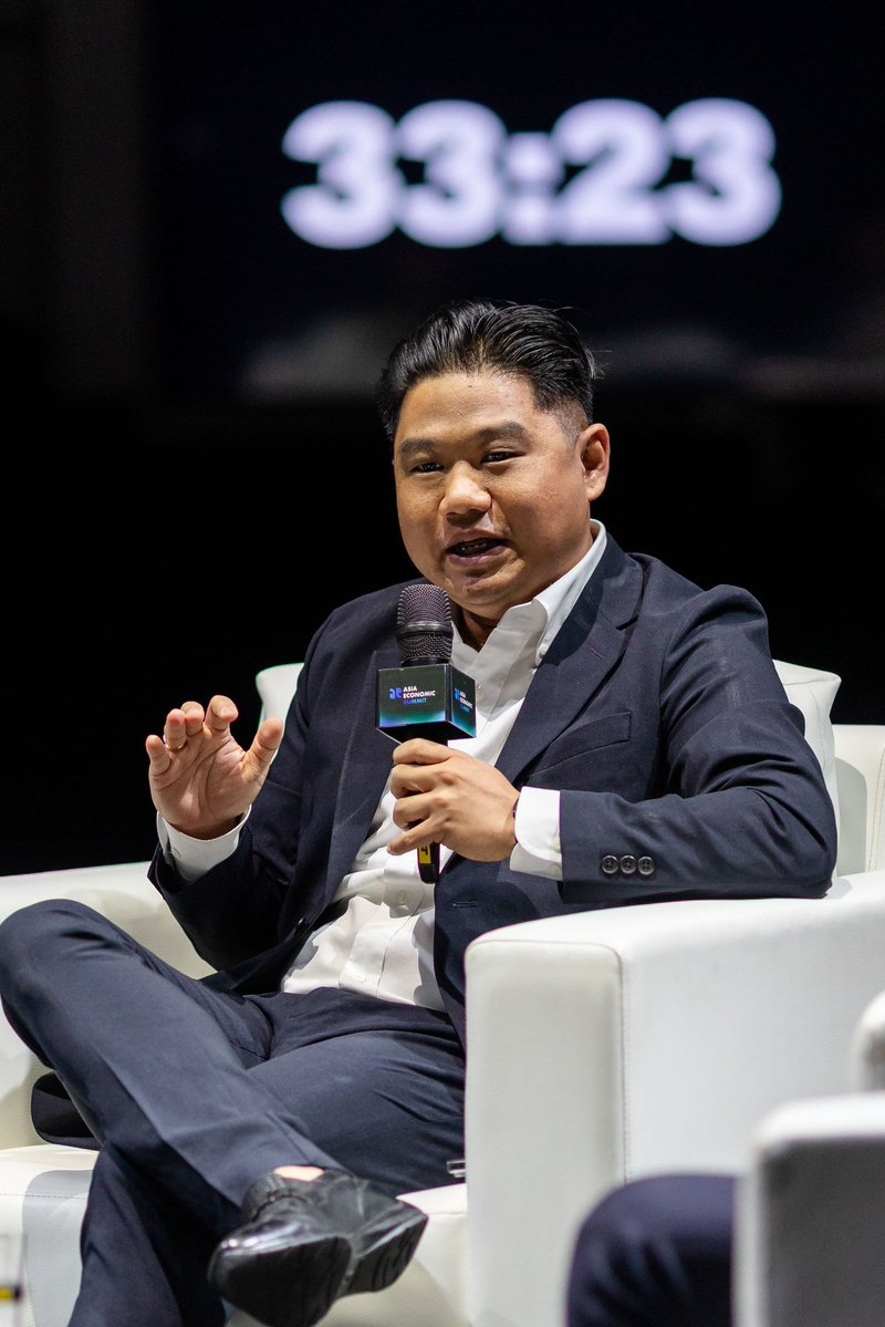 nael_idrx's tweet photo. Great discussion at Asia Economic Summit on the role of local-currency stablecoins in preserving monetary sovereignty.

We also shared how base:0x18bc5bcc660cf2b9ce3cd51a404afe1a0cbd3c22 is enabling real-world use cases for Rupiah stablecoin, from onchain settlement to cross-border payments.

Thanks for having us @techinasia