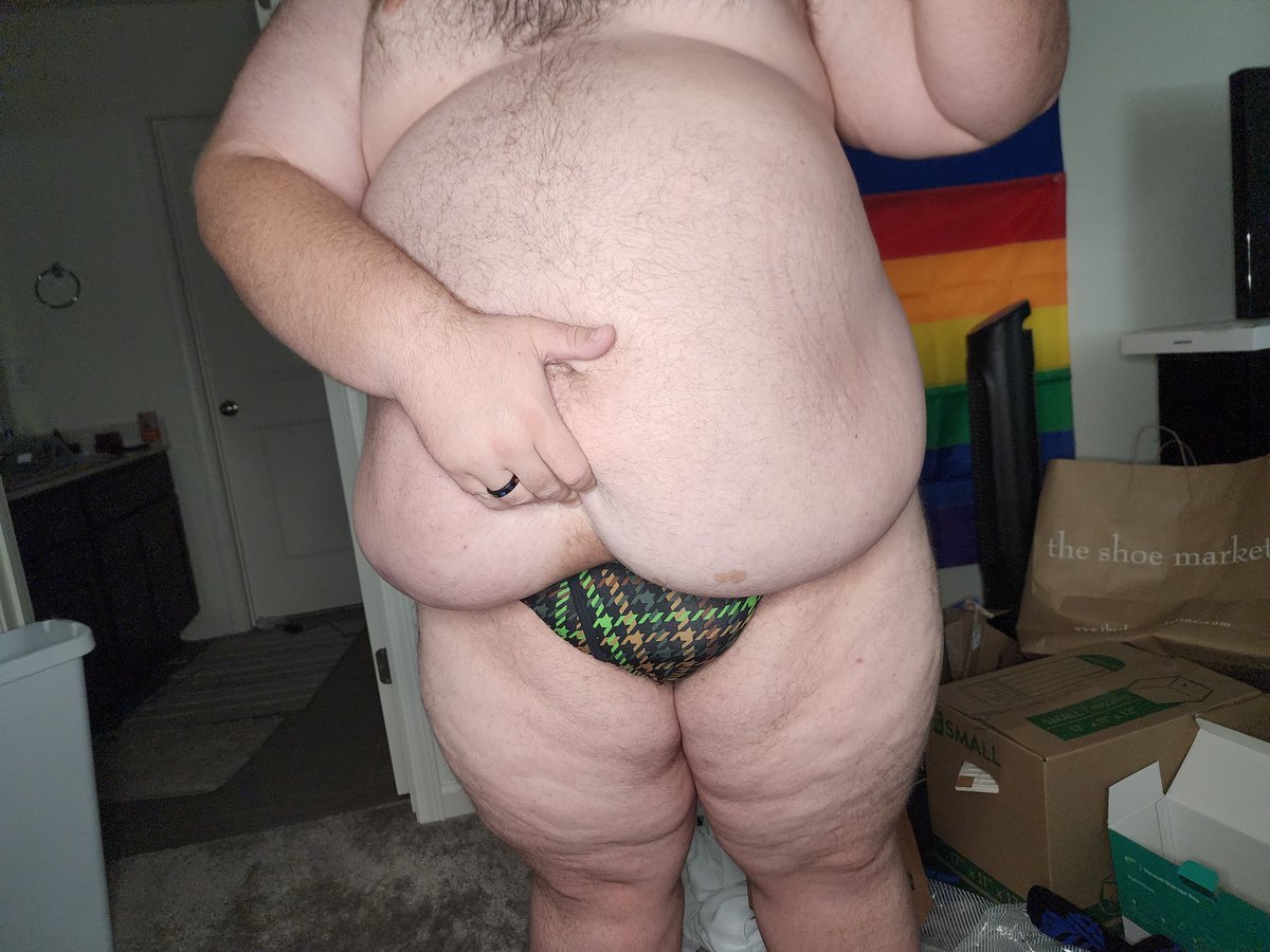 NCBiDaddyBear's tweet photo. Got me a couple of new jocks to wear! Not usually a jock guy but some good boy wants a worn pair just filled with daddy's scent. Big belly, thick thighs, and thick cake for you all. #gay #bi #underwear #bearskn #thickthursday #cake #nsfw #belly #thickthighs #jock #ass #pride https://t.co/fuFdaxopqF