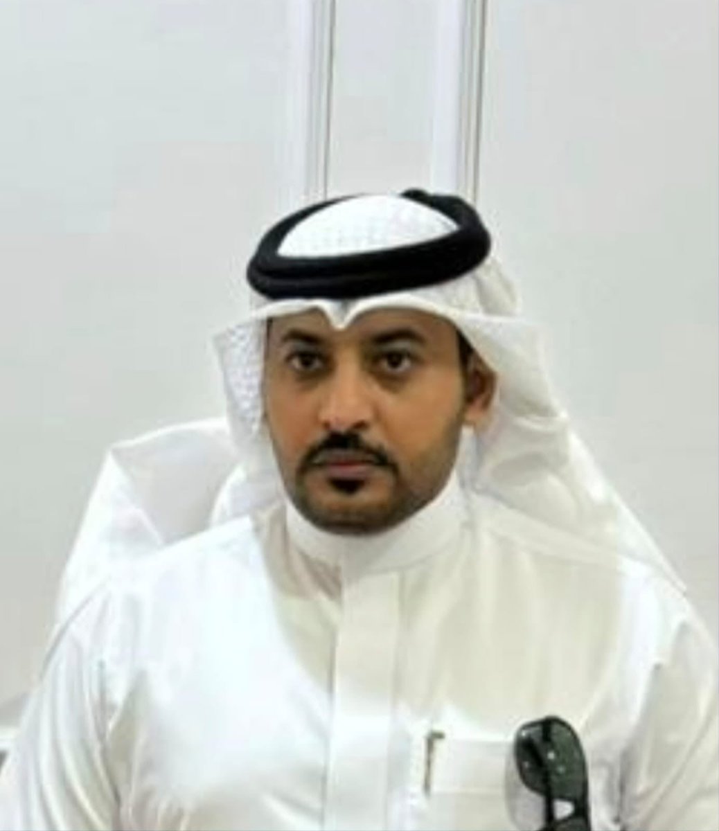 Alwthrh's tweet photo. نبارك للأخ / المقدم الركن : راكان بن طارش المخيليل الوثيري السبيعي العنزي
بمناسبة تخرجه من جامعة الدفاع الوطني 
وحصوله على درجة الماجستير في العلوم العسكرية. https://t.co/FFB8aGQOTn