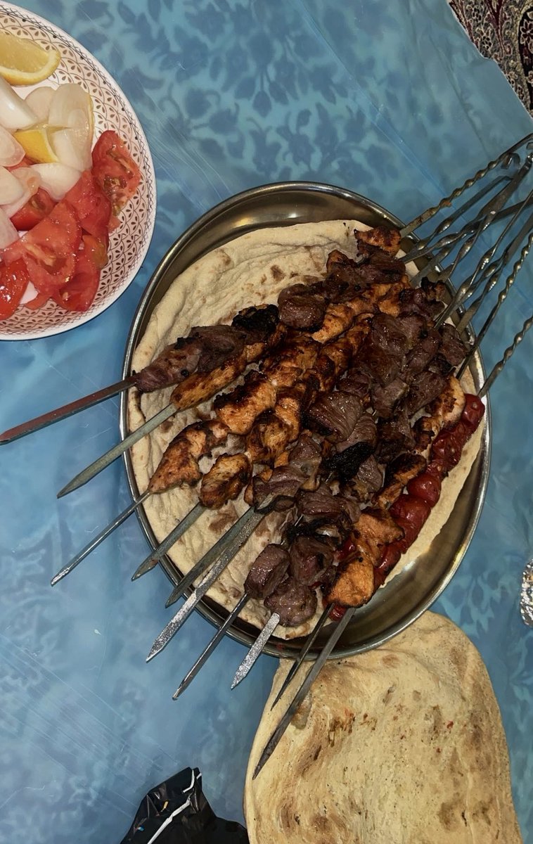 vk_soma's tweet photo. 90% of my diet back home: meat, gosht, kebab and more meat https://t.co/vAoRXUwUyR