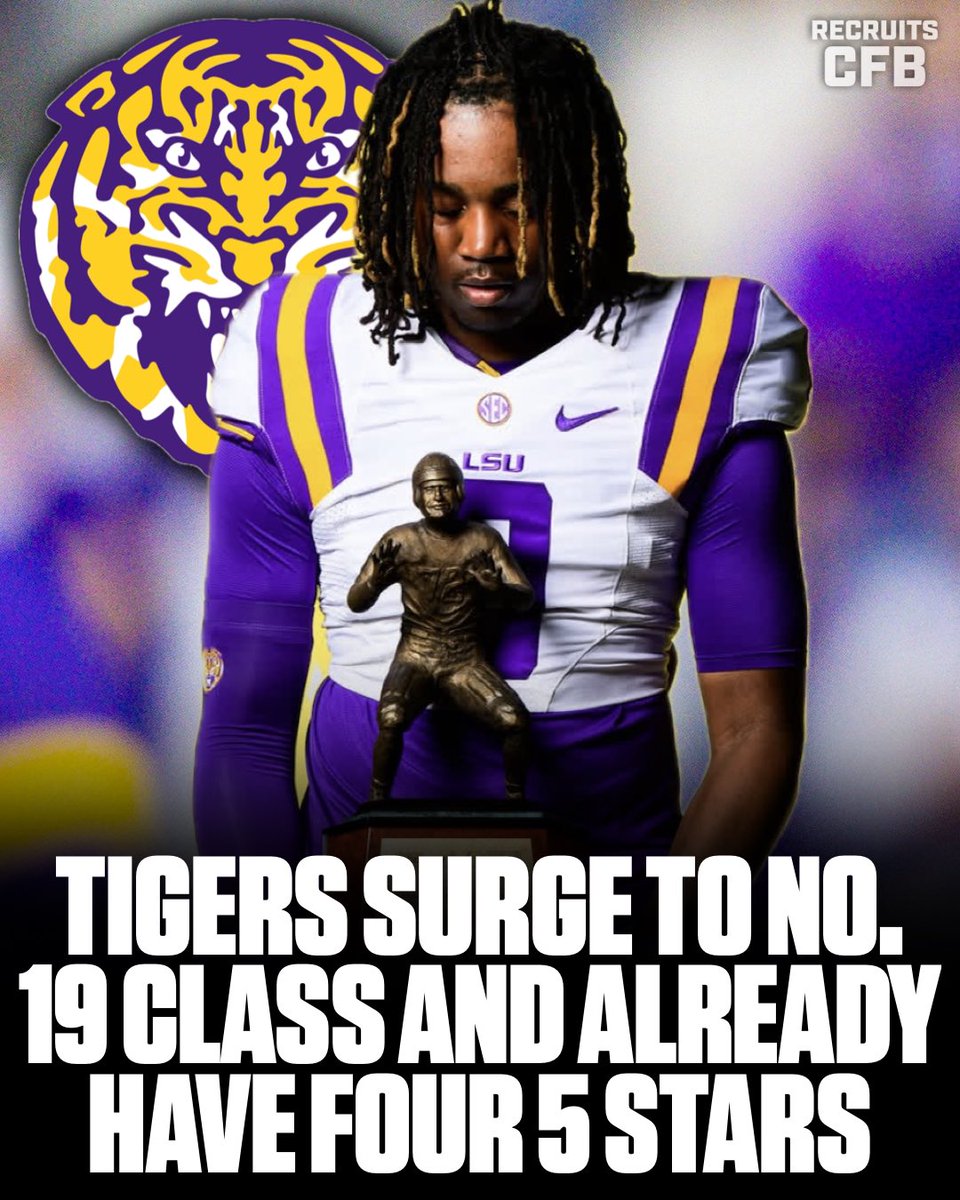 recruits_cfb's tweet photo. Lane Kiffin and LSU are on an HISTORIC recruiting run in the class of 2027 🤯

In the last week they have landed: 

• 5 star EDGE Chris Whitehead
• No. 1 RB in Louisiana Trey Martin
• RB Tre Segarra
• OT Amaziah Siale (Flip)
• OL Terrance Smith

They have also put themselves in a good position for the No. 1 WR in the nation Easton Royal, as well as No. 2 WR Monshun Sales. 

Thoughts?