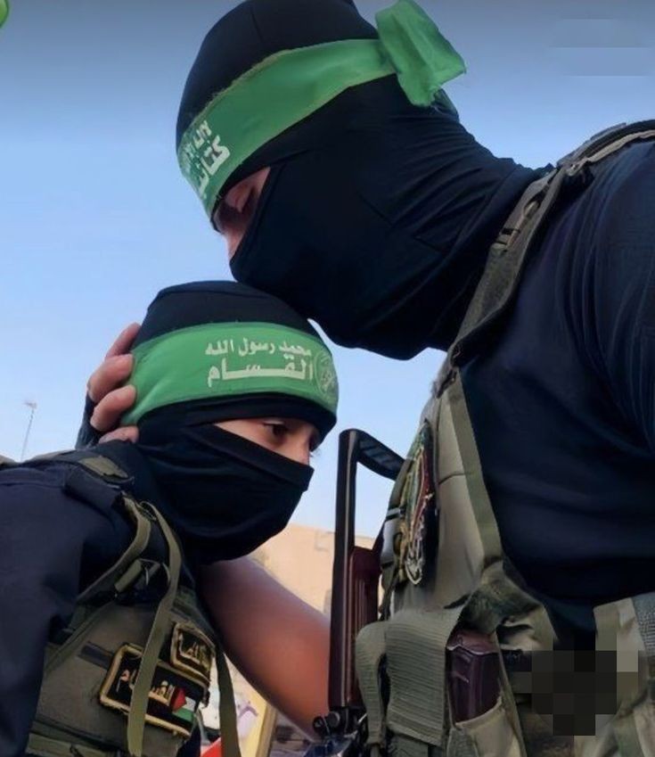 Masae1391's tweet photo. @David_Belliard Effectivement, les palestiniens, des citoyens d'honneur exemplaires! https://t.co/Eqx6KlLakm