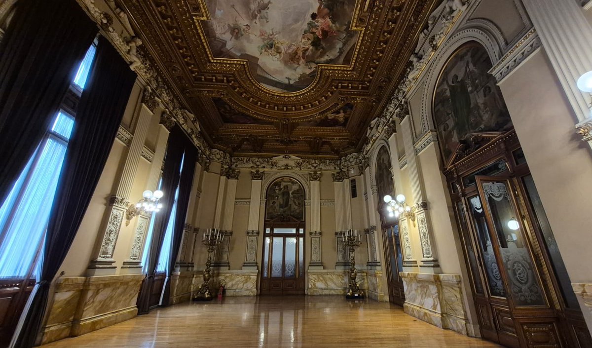 MUNALmx's tweet photo. A partir de hoy, 18 de junio, abrimos nuevamente nuestras puertas al público.

El museo invita a las y los visitantes a recorrer sus exposiciones.

Los esperamos:
📍Tacuba 8, Centro Histórico
🕰 Martes a domingo, de 10 a 18 h https://t.co/jUsYEEQVZH