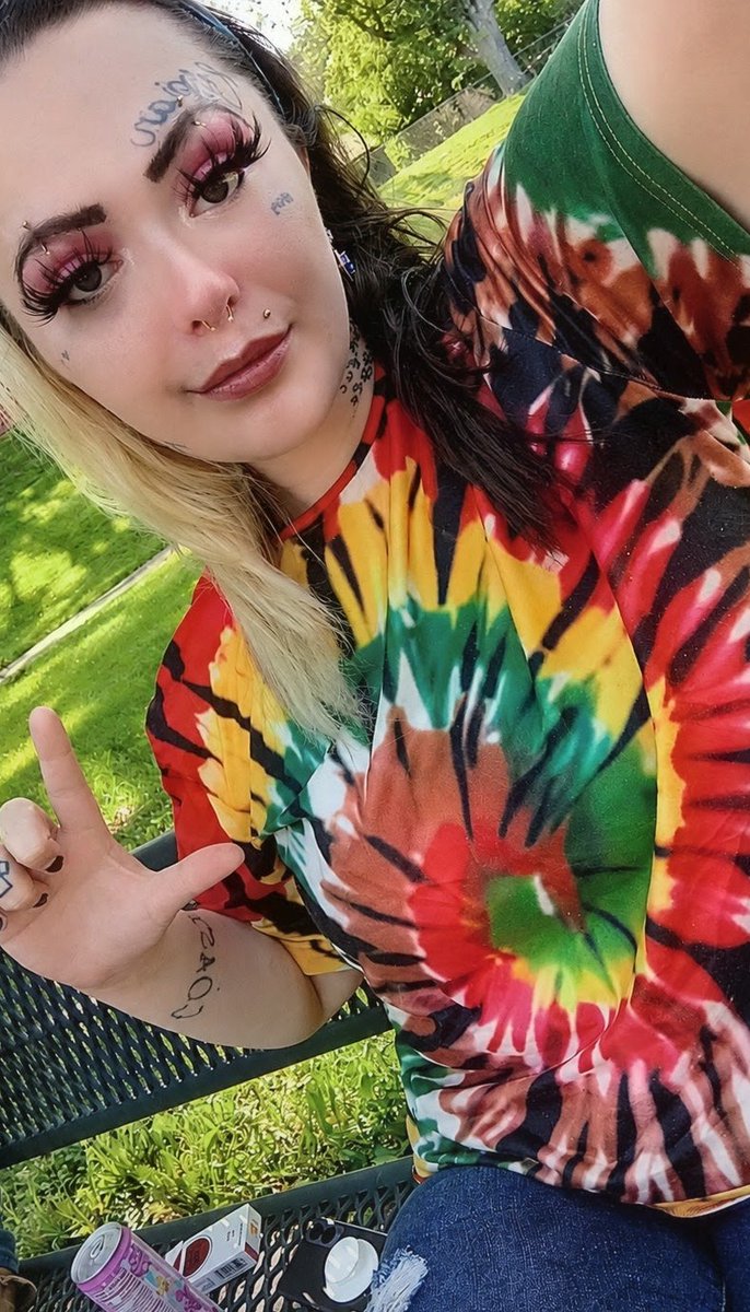 Robbiegirlie777's tweet photo. ♤♡♤♡♤ I am perfect.  #nsfw #blowjob #hot #beta #sub #paypig #finsub #findom #wankbattle #wankchat #gooning #cum #cumshot #facial #nsfw #bwc #bigdick #bi #wankbattle #wankchat #findom #paypig #loser #beta #cuck #gooning #goonslave https://t.co/eA50R2C2GS