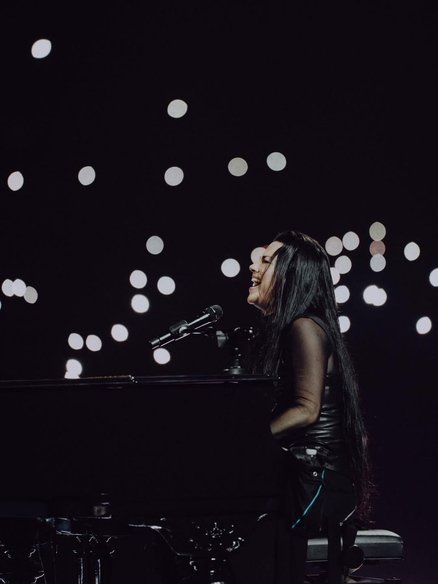 EvanescenceCZ's tweet photo. 📷 Alexander Bemis / Evanescence at Threads https://t.co/J7ESylXU4j