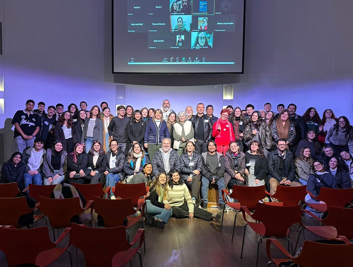 unimoreno's tweet photo. 📽️  Estudiantes y docentes de la Licenciatura en #ComunicaciónSocial de la #UNM estuvieron presentes en el V Encuentro de Cátedras de Comunicación Audiovisual y Talleres de Integración Final de la #RedCom. https://t.co/GpWxsVNgFW
