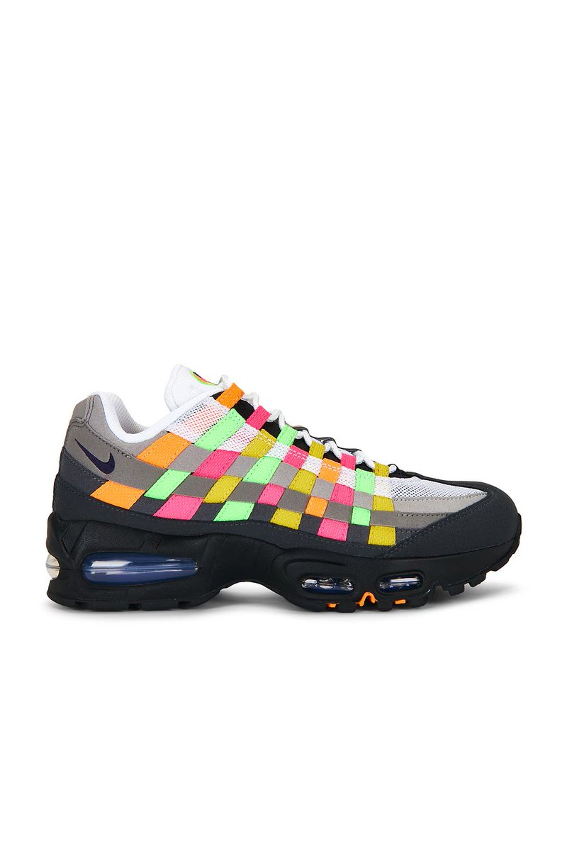 Info4Days's tweet photo. Nike Air Max 95 Big Bubble 'Woven' #Ad 

Shop: https://t.co/DrYoZHqanj https://t.co/e5OVSqZuVp