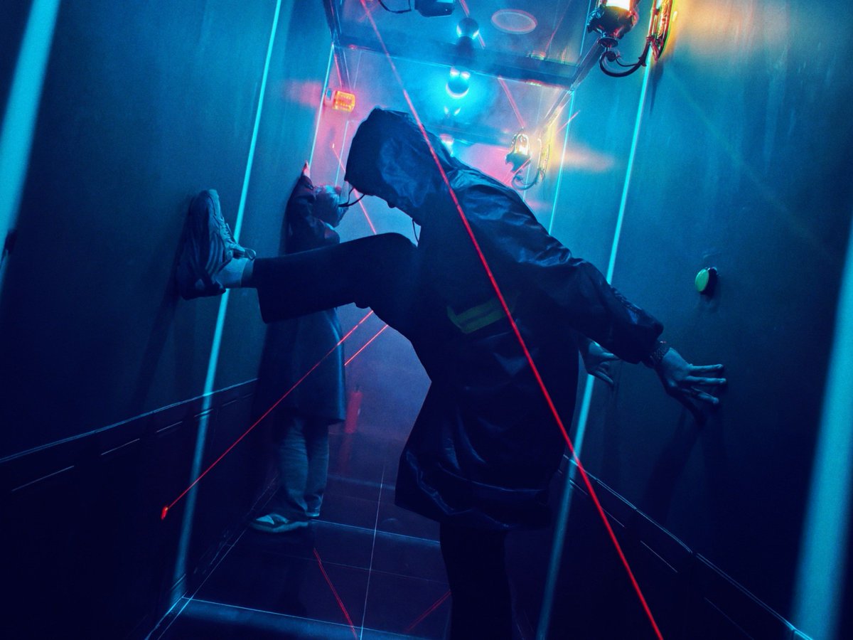 tdpzDgEMH5vEdRZ's tweet photo. Just escaped the spooky Victorian basement escape room! Solved all 7 cipher puzzles in 45 mins—never doubted my secret spy skills ♂ https://t.co/Yia2rZsSkd