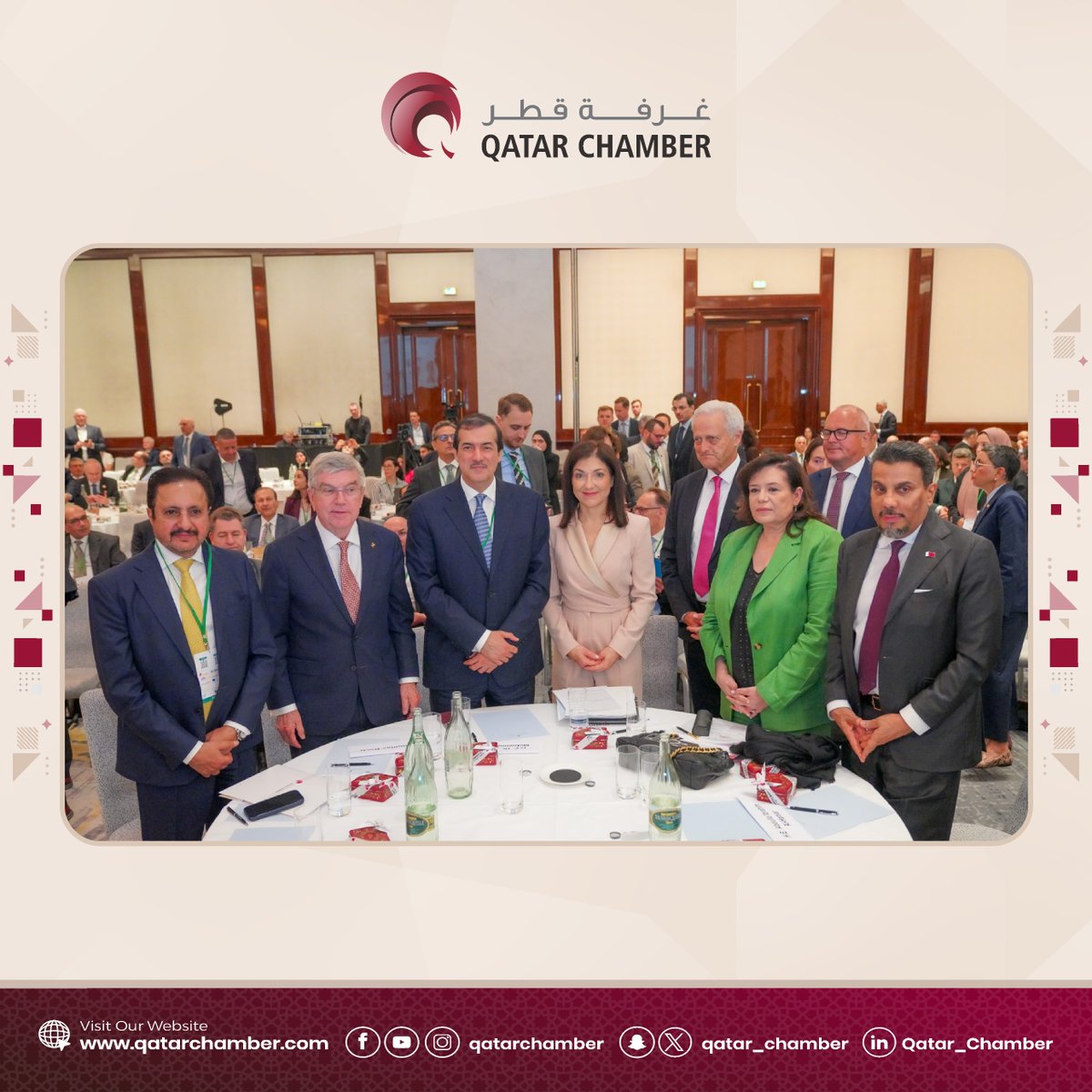 Qatar_Chamber's tweet photo. لقطة جماعية خلال افتتاح منتدى الاعمال العربي الألماني التاسع والعشرين في العاصمة الألمانية برلين، تجمع سعادة الدكتور أحمد بن محمد السيد، وزير الدولة لشؤون التجارة الخارجية بوزارة التجارة والصناعة، وسعادة السيدة كاثرينا رايشه، الوزيرة الاتحادية للاقتصاد والطاقة في جمهورية ألمانيا الاتحادية، وسعادة الشيخ خليفة بن جاسم بن محمد آل ثاني، رئيس مجلس إدارة غرفة قطر والنائب الأول لرئيس الغرفة العربية الألمانية للصناعة والتجارة، وعدد من المسؤولين المشاركين في المنتدى.
@ABM_AlSayed