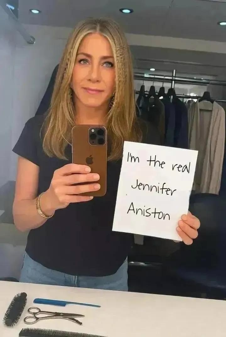 Jennifer Aniston tweet media