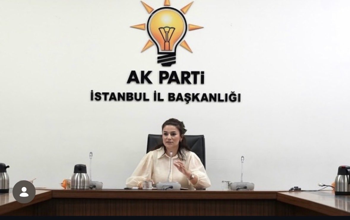 akkadinkcekmece's tweet photo. İl Çevre ve Şehir Politikaları Başkanımız @nesvayarar başkanlığında gerçekleştirilen Çevre ve Şehir Politikaları Birim Toplantısına Birim Başkanımız @Aysel_Zafer1 katıldı. https://t.co/C5lNwgCKBn