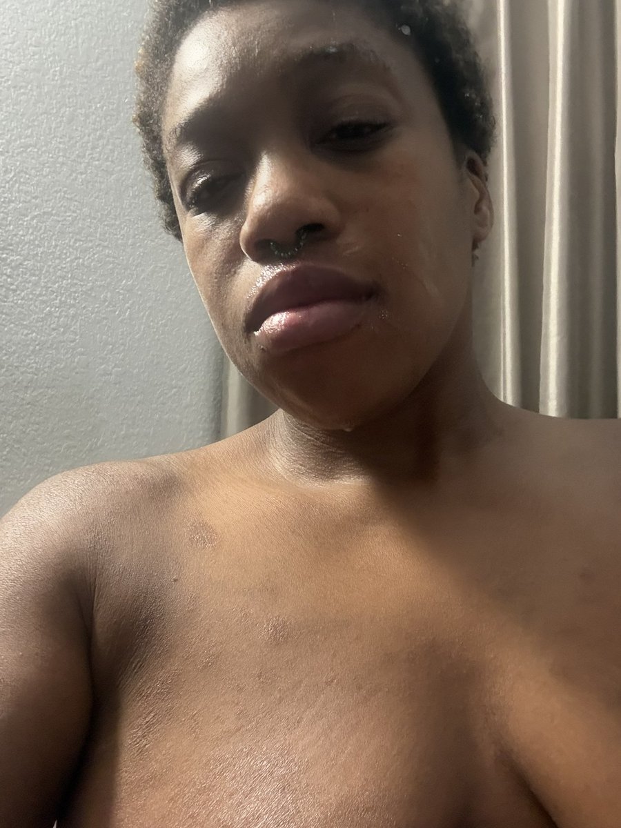 MSBossGemini's tweet photo. He wanted to cum on my face
#content #lovesuckingdick https://t.co/Ci06JNbxRX