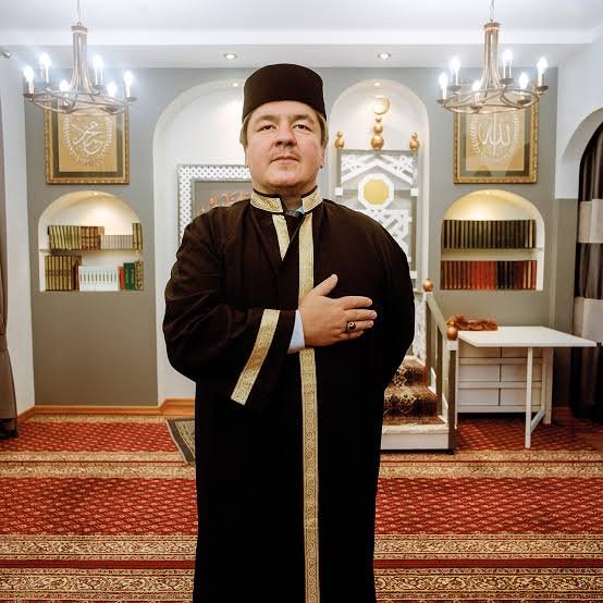 World_Insights1's tweet photo. 🇵🇱 Poland Muslim Population Annual Growth Rate

2000 ⟶ 🇵🇱 ~2.80%
2001 ⟶ 🇵🇱 ~2.75%
2002 ⟶ 🇵🇱 ~2.70%
2003 ⟶ 🇵🇱 ~2.65%
2004 ⟶ 🇵🇱 ~2.60%
2005 ⟶ 🇵🇱 ~2.55%
2006 ⟶ 🇵🇱 ~2.50%
2007 ⟶ 🇵🇱 ~2.45%
2008 ⟶ 🇵🇱 ~2.40%
2009 ⟶ 🇵🇱 ~2.35%
2010 ⟶ 🇵🇱 ~2.30%
2011 ⟶ 🇵🇱 ~2.25%
2012 ⟶ 🇵🇱 ~2.20%
2013 ⟶ 🇵🇱 ~2.15%
2014 ⟶ 🇵🇱 ~2.10%
2015 ⟶ 🇵🇱 ~2.05%
2016 ⟶ 🇵🇱 ~2.00%
2017 ⟶ 🇵🇱 ~1.95%
2018 ⟶ 🇵🇱 ~1.90%
2019 ⟶ 🇵🇱 ~1.85%
2020 ⟶ 🇵🇱 ~1.80%
2021 ⟶ 🇵🇱 ~1.75%
2022 ⟶ 🇵🇱 ~1.70%
2023 ⟶ 🇵🇱 ~1.65%
2024 ⟶ 🇵🇱 ~1.60%
2025 ⟶ 🇵🇱 ~1.55%
2026 ⟶ 🇵🇱 ~1.50%

Source: Statistics Poland, Pew Research Center, UN Population Division.
