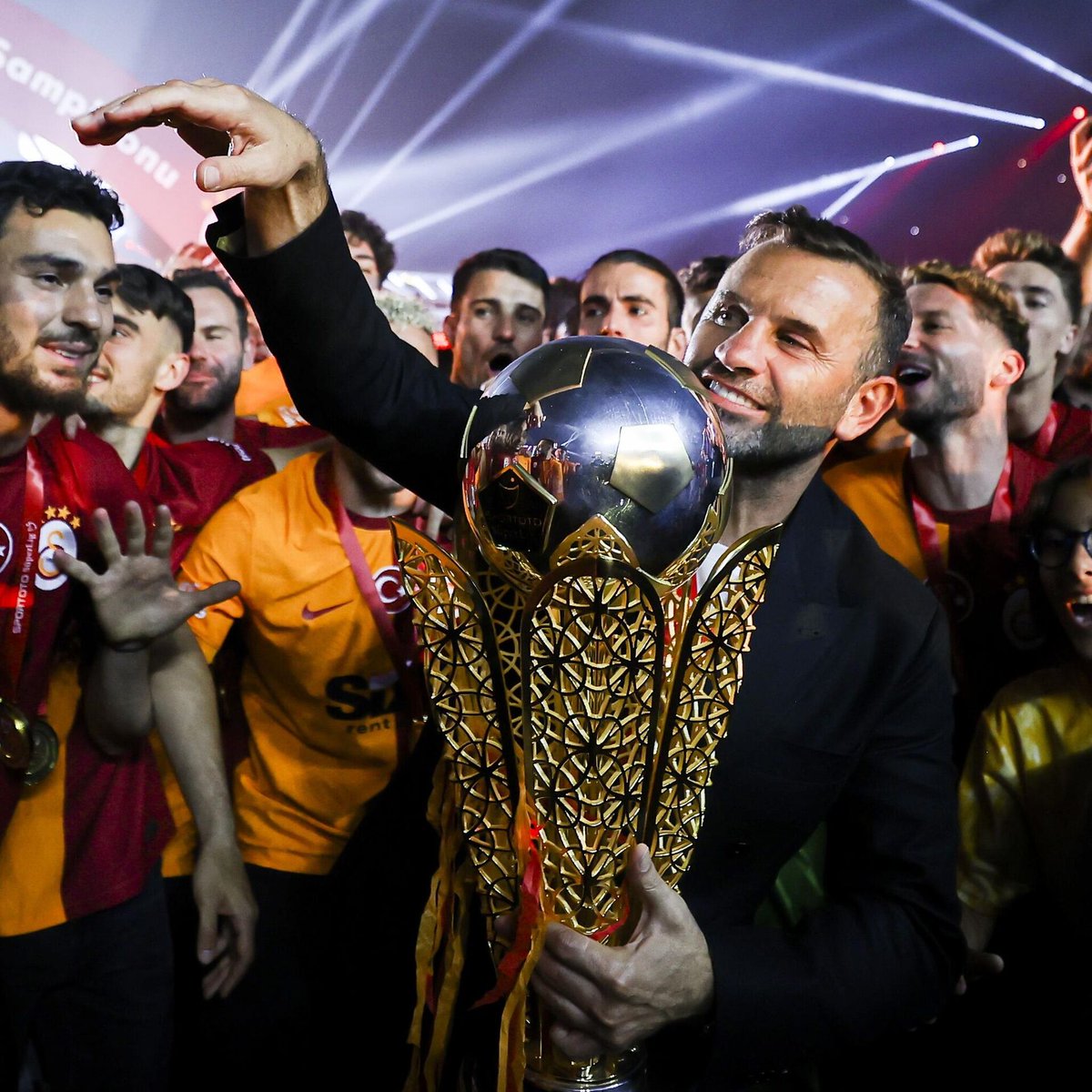 DlnFener's tweet photo. @HonoreDeBerke Birinci bölüm bu mu https://t.co/let9gEA63A