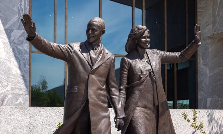 Polymarket's tweet photo. JUST IN: The Barack Obama Presidential Center officially opens on Chicago’s South Side. https://t.co/IwkqF7tAyQ
