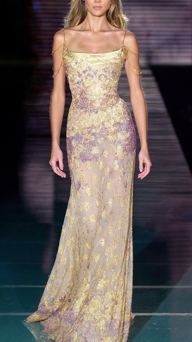 Diorgirlx's tweet photo. dreamy dresses https://t.co/wqCAbJRDo0