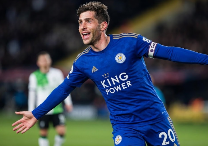 LeicesterVera's tweet photo. Sergi Roberto le caería de perlas al Leicester City:

✅Te da experiencia y capitanía
✅ Encaja con lo que busca Russell Martin
✅ Juega de lateral derecho y de mediocampista 

No eh visto un fichaje tan claro como este https://t.co/0Wn2etjBDu