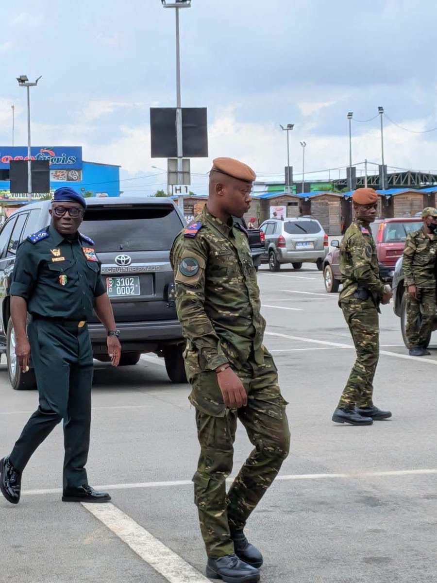 lemedia100filtr's tweet photo. 🇨🇮 Indépendance 2026 : le défilé du 7 août aura lieu à Yopougon

Les célébrations officielles de l’Indépendance de la Côte d’Ivoire se dérouleront cette année à Yopougon. Le Général Lassina Doumbia a déjà entamé les préparatifs avec une visite du boulevard Alassane Ouattara, qui accueillera le défilé officiel.