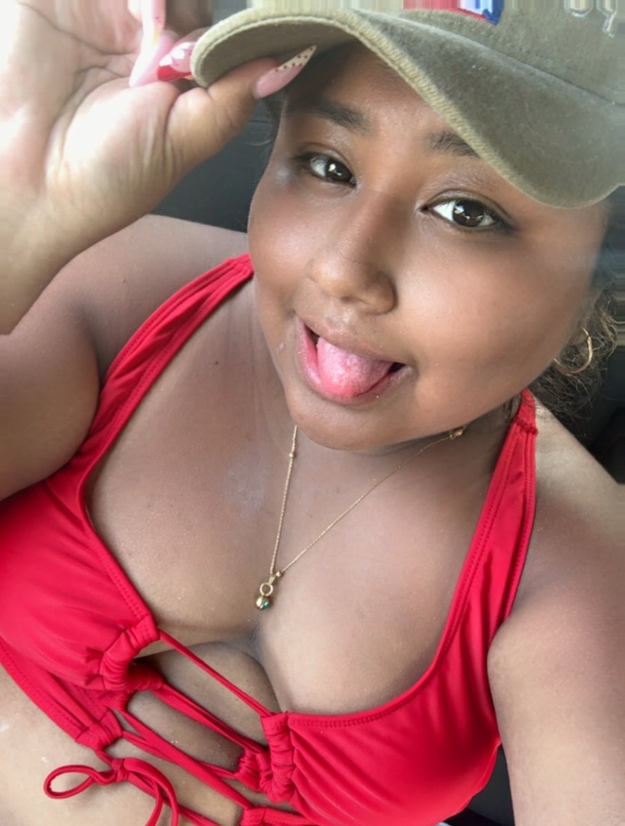 natababy_'s tweet photo. drunk, in puerto rico, and HORNYYY i want dick and shots who is gonna help meeeeeee #nsfwtwtًً #nsfwtwt #horny #kinkylatina #nsfwlatina https://t.co/ms2qCVNx3F