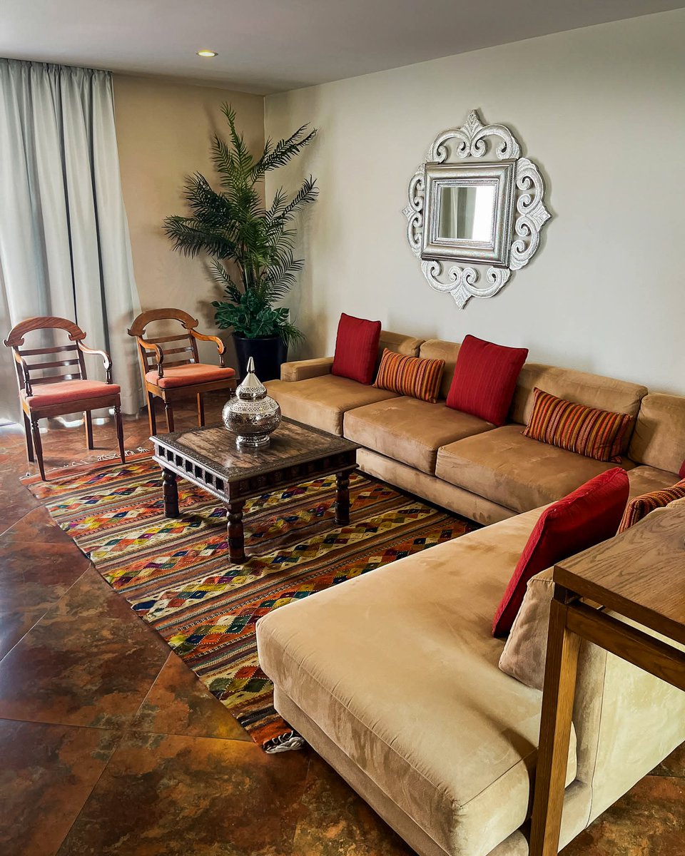 TesorosDMexico's tweet photo. ✨ ¿Sabías que un Tesoro de México es mucho más que un hotel o restaurante?

🏆 Distinción de excelencia turística 🍽️ Gastronomía auténtica y de alta calidad 🛎️ Hospitalidad mexicana excepcional

Cada uno ofrece experiencias memorables que celebran la gastronómica de nuestro 🇲🇽 https://t.co/hWb33ZtimA