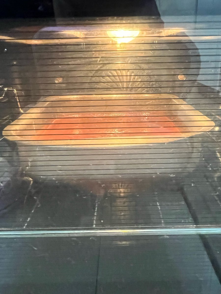 tsukimany's tweet photo. my sister came home from school crying today so i’m making her brownies https://t.co/SiXwGkblmW