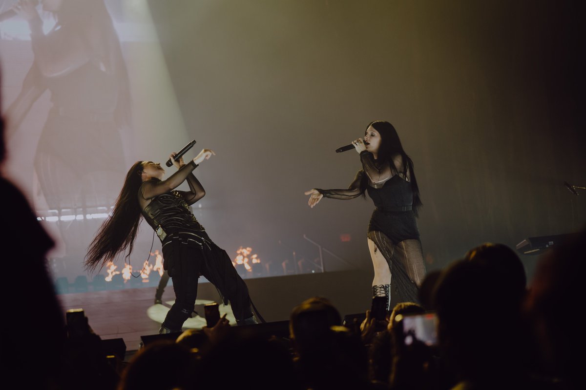 evanescence's tweet photo. Raleigh, NC 6.17.26 Part 4

📸 @thiswildbemis https://t.co/Ku2rTVOz0L