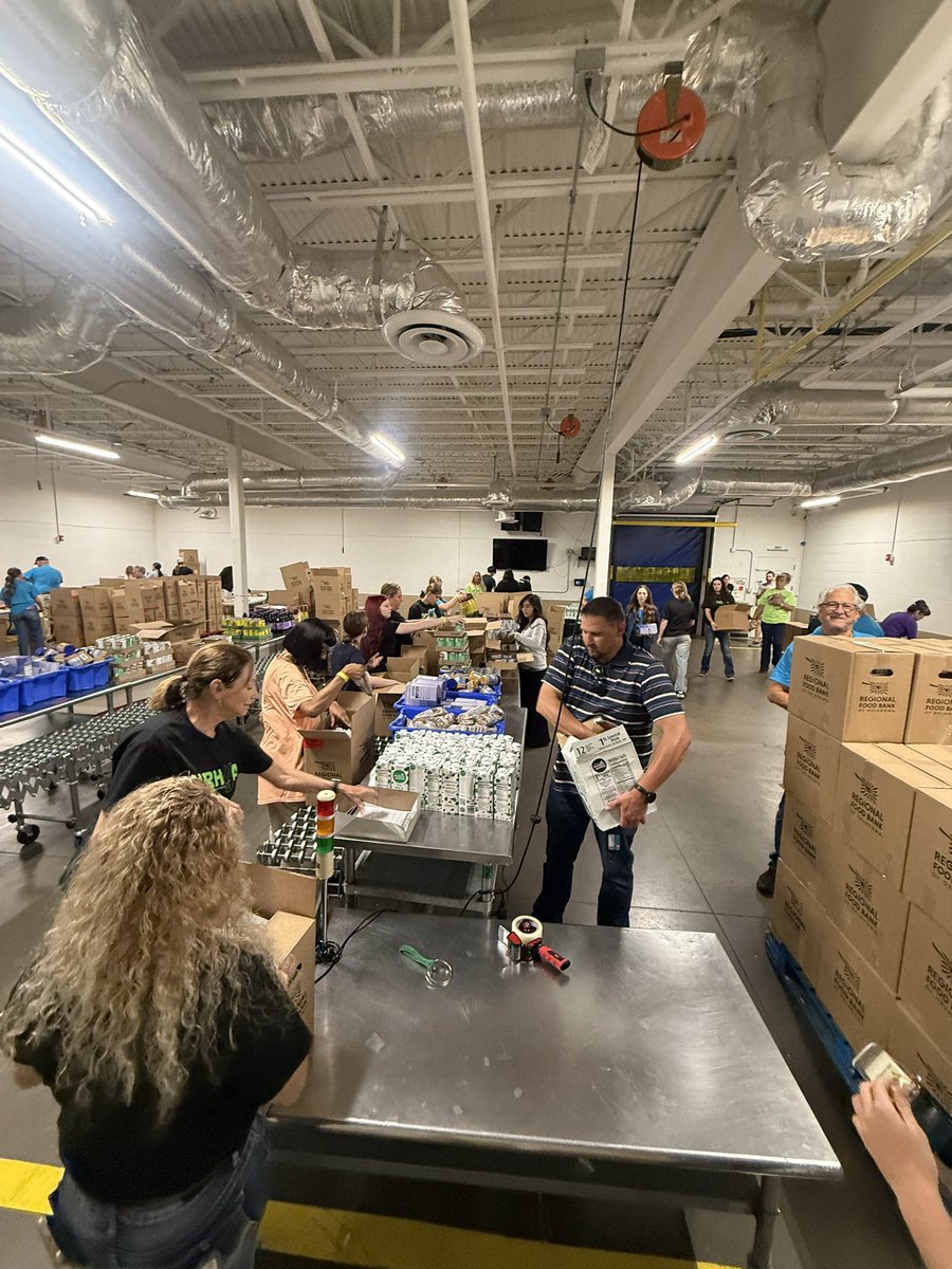 AlliThorson's tweet photo. Today, members of the NRHyA Board and the Reining Horse Foundation came together at the Regional Food Bank of Oklahoma to make a difference beyond the show pen.

As someone who is passionate about youth development and honored to serve on the Reining Horse Foundation Board, I believe some of life’s most important lessons are learned through service. Horses teach responsibility, humility, and work ethic—but they also teach us the importance of giving back.

Together, we assembled:
• 307 Supplemental Food Program boxes
• 9,017 pounds of food
• 7,930 meals for senior citizens in Oklahoma

The impact we make in our communities is just as important as the impact we make in the arena. Proud of these young leaders for stepping up and proving that true champions serve others.

Proud to serve alongside this incredible group and proud of the next generation of our industry! 

#NRHyA #ReiningHorseFoundation #GiveBack #YouthLeadership 
@nrha