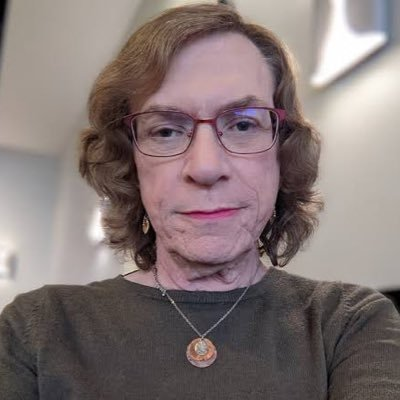 Kandorek's tweet photo. @lilith0h0p @itsavivaxo "They don't have the guts to admit they find [trans-identifying men] more attractive than [women]." https://t.co/vyHkG9i3l7