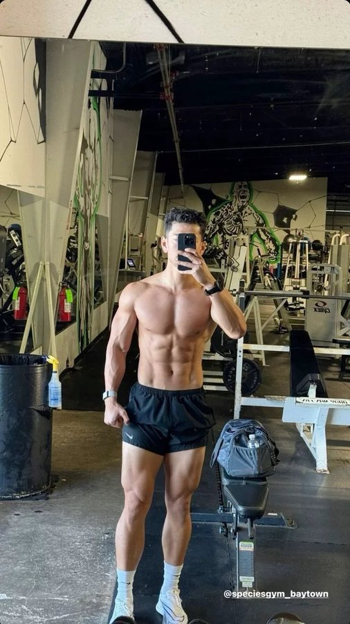 PeakMasculinit's tweet photo. Stop eating inferior vegetables.

Start eating Testosterone-boosting vegetables.

1. Broccoli https://t.co/XCzcm8Zv65