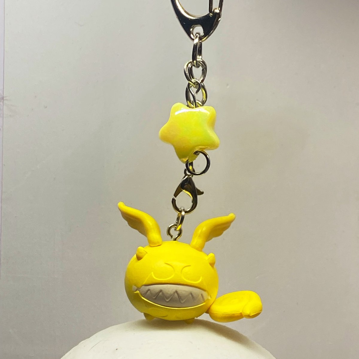It's a dupe so I turned the other one into a keychain and added a