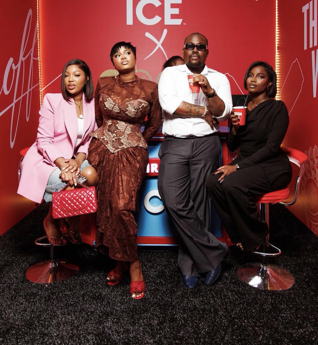 BBNaijagistplug's tweet photo. Mide X Imisi X Rooboy X Isabella 🥰
#BBNaija https://t.co/hzsScBE11V