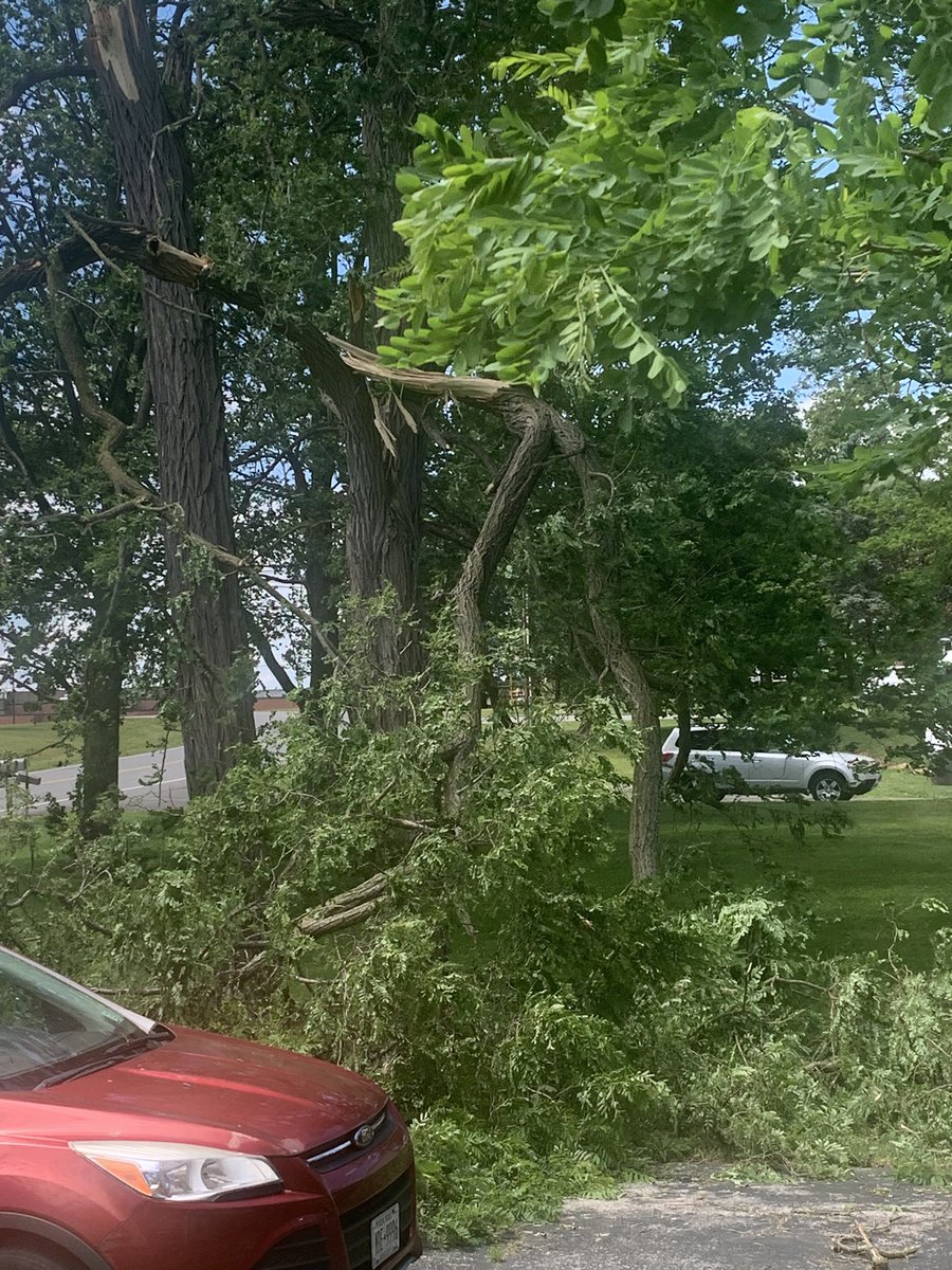 Spadafora74's tweet photo. @News_8 Spencerport…could have been worse for sure, though… https://t.co/zeakoyLc1z