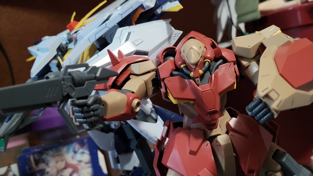 Taiwookai's tweet photo. HG Messer https://t.co/SKSgyFaWAT