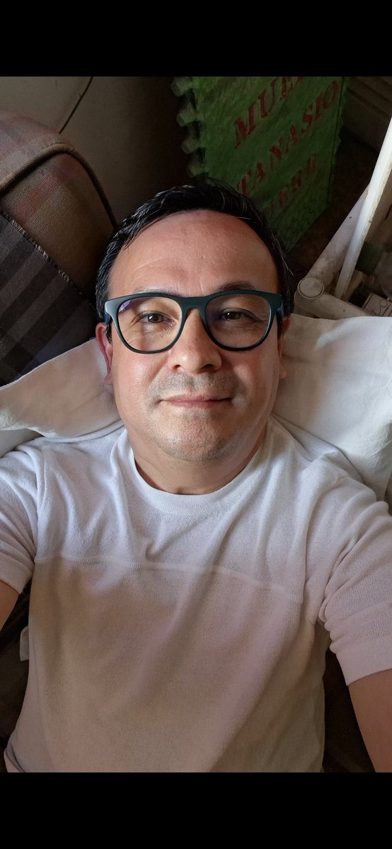 eachacon1245's tweet photo. Después de la tormenta, siempre llega la luz y la calma. ✨ Gracias a esos seres valiosos que, sin pedir nada a cambio, nos ayudan a caminar cuando el andar se pone difícil. ¡Los verdaderos amigos se ven en los momentos más duros! 🤍 https://t.co/3NVTS0KVzr