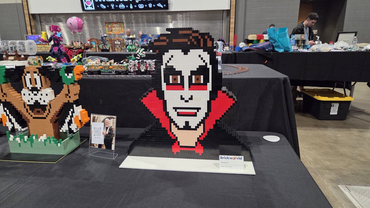 AstroCanuck's tweet photo. LEGOHAUSEN! Very nice, very
... Bricked? Saw this @DanhausenAD gem at @brickworld #Chicago
Will you accept human LEGO monies?
#NotCursed https://t.co/lHVaALBGO3