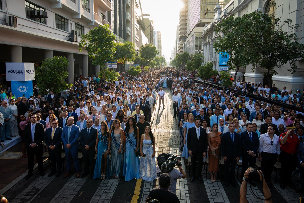 omairalgf's tweet photo. Cada dólar invertido en eventos genera empleo, turismo y oportunidades para miles de familias. Hoy, cinco procesos de contratación para las fiestas julianas siguen suspendidos por el #SERCOP.
Guayaquil no puede seguir esperando.
@aquilesalvarez
@taticoronelf
@TahizPanus https://t.co/1fRR5jBoE9