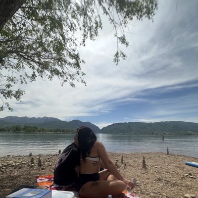 rumsierra's tweet photo. #NewProfilePic https://t.co/HEfKh5LVbL