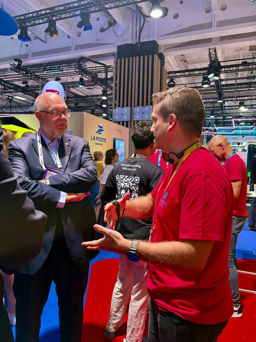 StTRAVERT's tweet photo. Présent aux 10 ans de @VivaTech Aux côtés de la #Frenchtech pour notre souveraineté et la bataille de l’IA 🇫🇷 au service de nos entreprises et de la compétitivité de notre économie par l’innovation. 🇫🇷🇪🇺 https://t.co/U52v5XmpLi