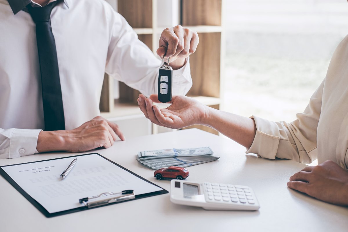 ConicelliSpring's tweet photo. No credit? Credit setbacks? Don't stress. ✅ 💳

Conicelli Auto Credit is here to get you approved and driving today! We look past your history to focus on your future. Get started with our team near Springfield: https://t.co/Tl3GISmDLB 

#ConicelliToyotaOfSpringfield #AutoCredit https://t.co/Chv1qvByrH
